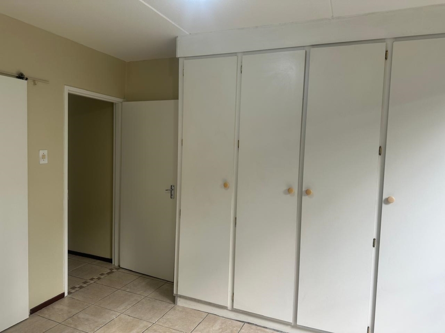 3 Bedroom Property for Sale in Safari Gardens North West